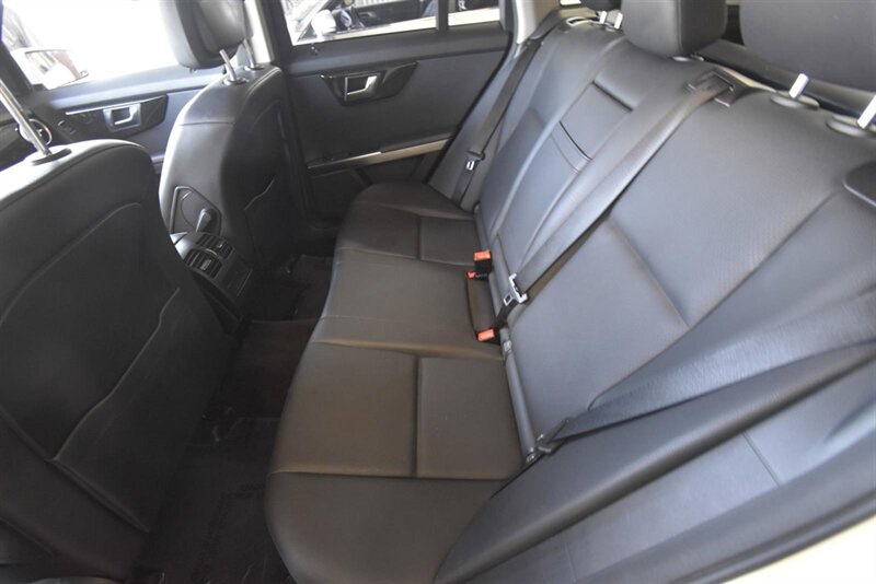 2015 Mercedes-Benz GLK GLK 350   - Photo 11 - Midway City, CA 92655