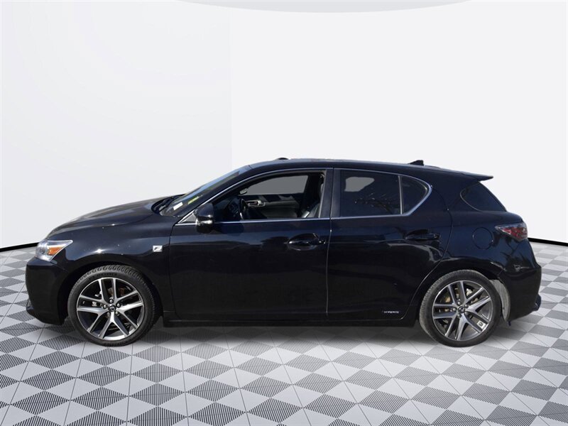 2016 Lexus CT 200h Hybrid   - Photo 4 - Midway City, CA 92655
