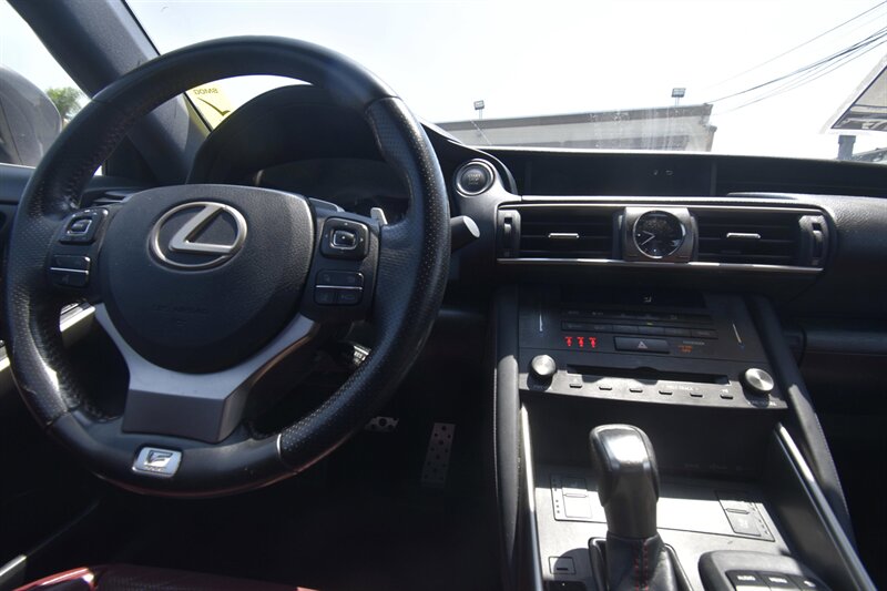 2019 Lexus IS 300 F SPORT*RED INTERIOR   - Photo 8 - Midway City, CA 92655