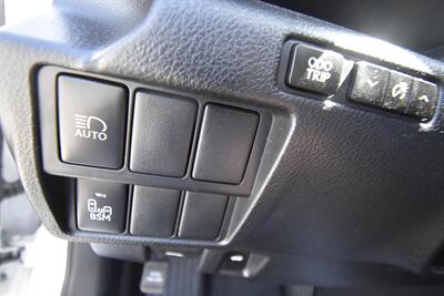 2019 Lexus IS 300   - Photo 8 - Midway City, CA 92655
