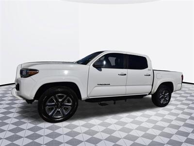 2016 Toyota Tacoma Limited   - Photo 6 - Midway City, CA 92655