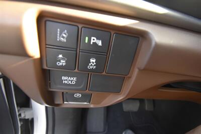 2020 Acura RDX w/Technology Pkg   - Photo 12 - Midway City, CA 92655
