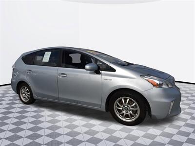 2012 Toyota Prius v Three   - Photo 2 - Midway City, CA 92655