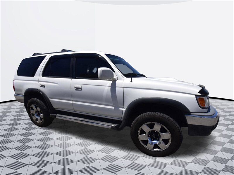 2002 Toyota 4Runner SR5  