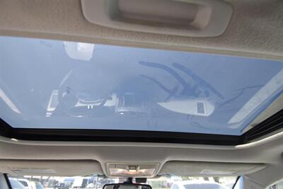 2011 Toyota Avalon Limited   - Photo 16 - Midway City, CA 92655
