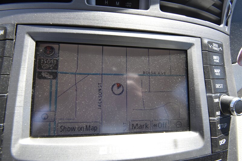 2011 Toyota Avalon Limited   - Photo 10 - Midway City, CA 92655
