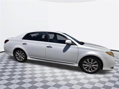 2011 Toyota Avalon Limited   - Photo 6 - Midway City, CA 92655