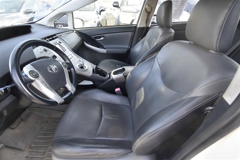 2013 Toyota Prius Four - Photo 8 - Midway City, CA 92655