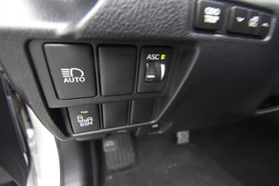 2017 Lexus IS 200t F SPORT   - Photo 12 - Midway City, CA 92655