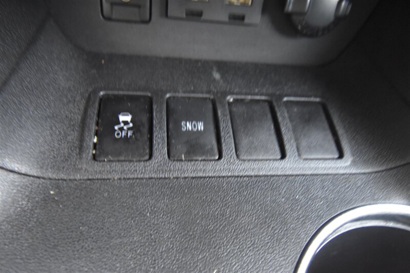2019 Toyota Highlander LE - Photo 16 - Midway City, CA 92655