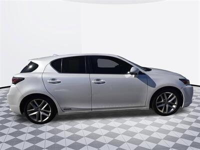 2015 Lexus CT 200h Hybrid - Photo 5 - Midway City, CA 92655