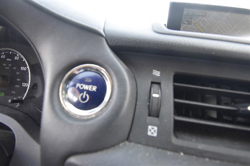 2014 Lexus CT 200h Hybrid   - Photo 12 - Midway City, CA 92655