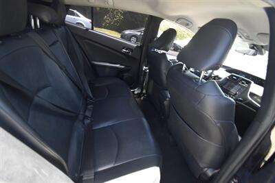 2017 Toyota Prius Touring   - Photo 11 - Midway City, CA 92655