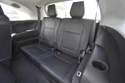 2017 Acura MDX w/Technology Pkg   - Photo 13 - Midway City, CA 92655