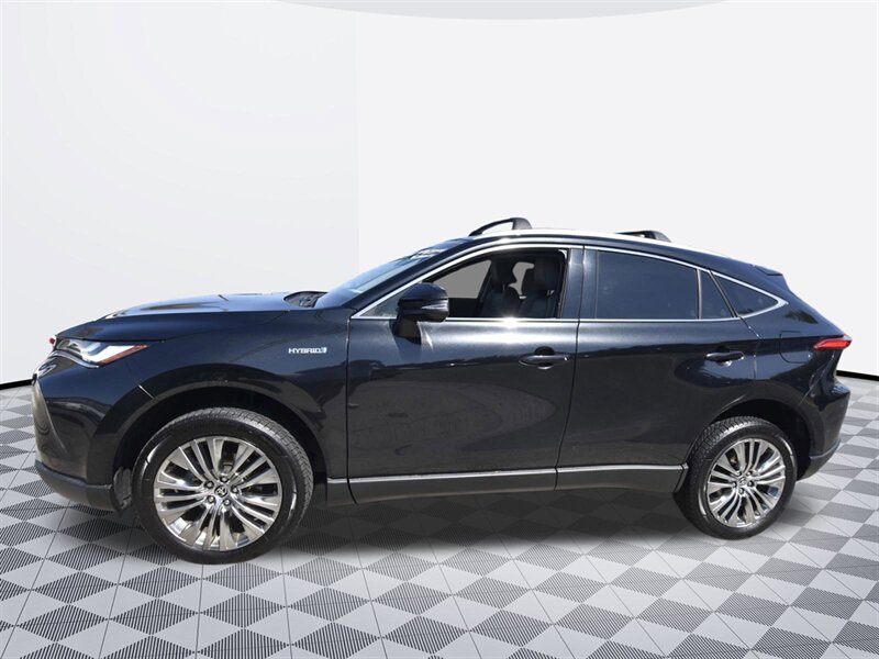 2021 Toyota Venza XLE*HYBRID   - Photo 4 - Midway City, CA 92655