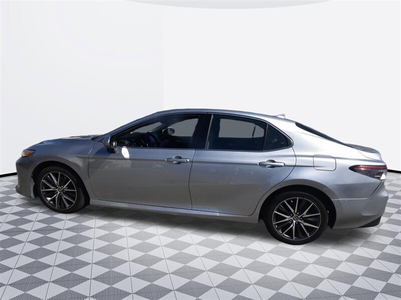2021 Toyota Camry XLE  
