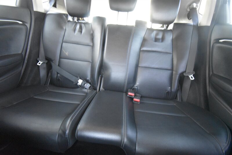 2017 Honda Fit EX-L - Photo 16 - Midway City, CA 92655