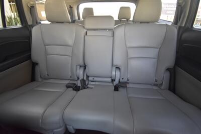2018 Honda Pilot Touring   - Photo 16 - Midway City, CA 92655