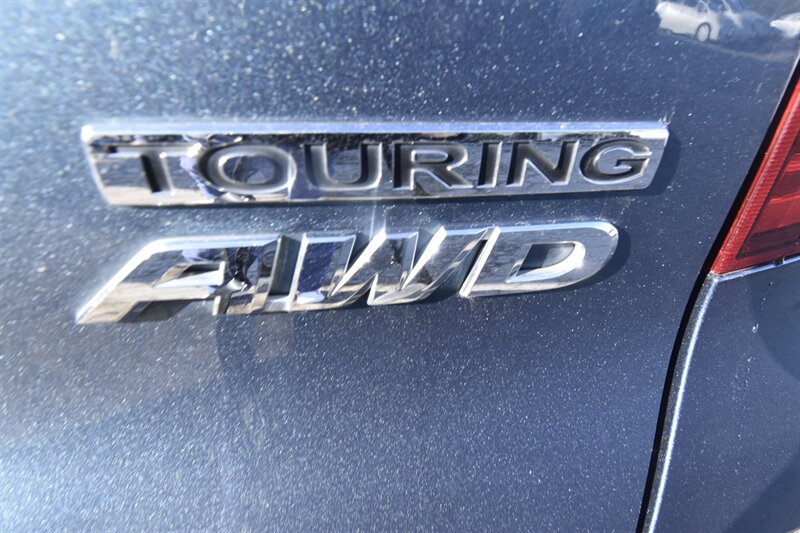 2018 Honda Pilot Touring   - Photo 24 - Midway City, CA 92655