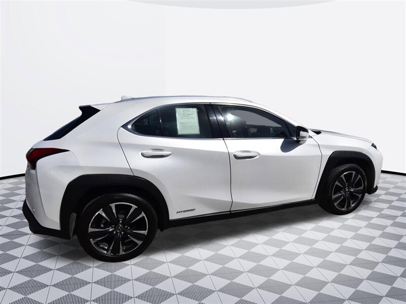 2021 Lexus UX 250h UX 250h - Photo 4 - Midway City, CA 92655