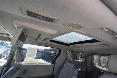 2011 Toyota Sienna XLE 8-Passenger - Photo 17 - Midway City, CA 92655