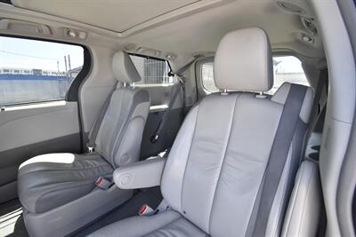 2011 Toyota Sienna XLE 8-Passenger - Photo 7 - Midway City, CA 92655