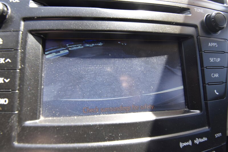 2013 Toyota Prius v Three   - Photo 8 - Midway City, CA 92655
