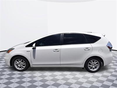 2013 Toyota Prius v Three   - Photo 2 - Midway City, CA 92655