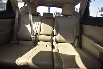 2015 Toyota Prius v Five - Photo 9 - Midway City, CA 92655