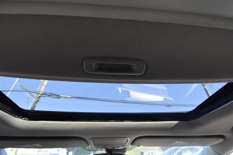 2014 Honda Odyssey Touring Elite - Photo 10 - Midway City, CA 92655