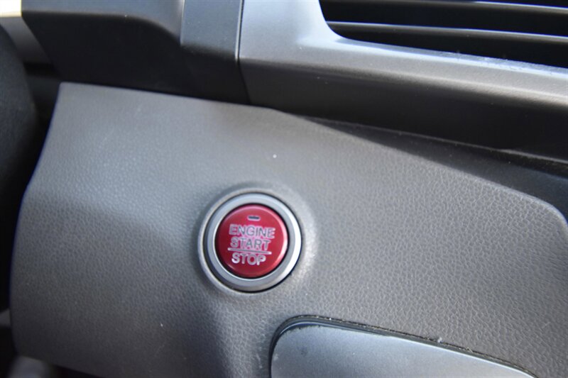 2014 Honda Odyssey Touring Elite - Photo 14 - Midway City, CA 92655