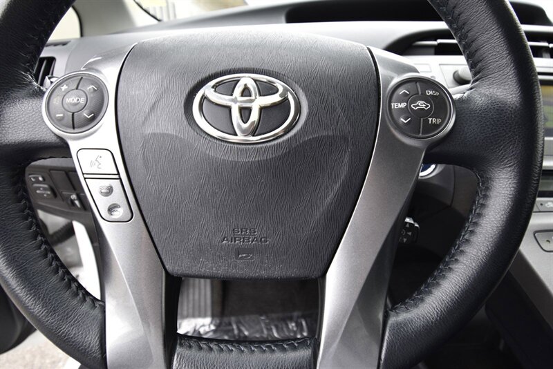 2015 Toyota Prius LEATHER   - Photo 7 - Midway City, CA 92655