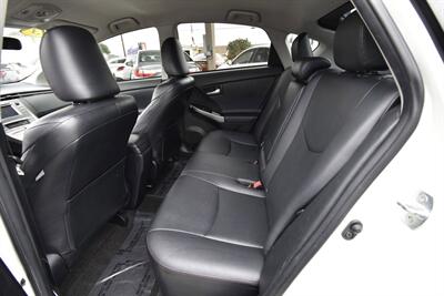 2015 Toyota Prius LEATHER   - Photo 11 - Midway City, CA 92655