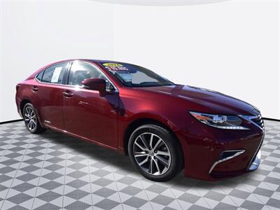 2016 Lexus ES 300h Hybrid   - Photo 5 - Midway City, CA 92655