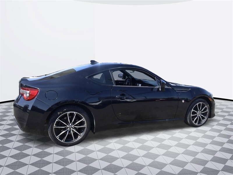 2017 Toyota 86 860 Special Edition   - Photo 7 - Midway City, CA 92655