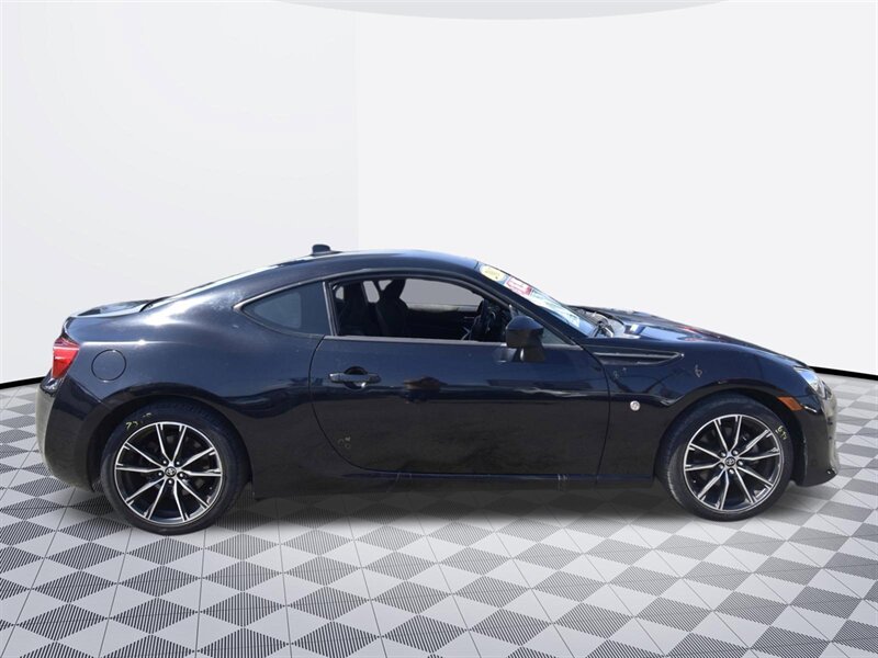 2017 Toyota 86 860 Special Edition   - Photo 5 - Midway City, CA 92655