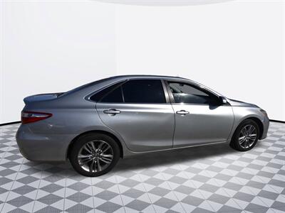 2015 Toyota Camry SE - Photo 3 - Midway City, CA 92655