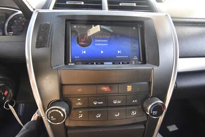 2015 Toyota Camry SE - Photo 11 - Midway City, CA 92655