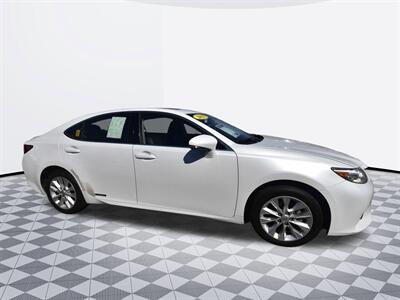 2013 Lexus ES 300h Hybrid   - Photo 6 - Midway City, CA 92655