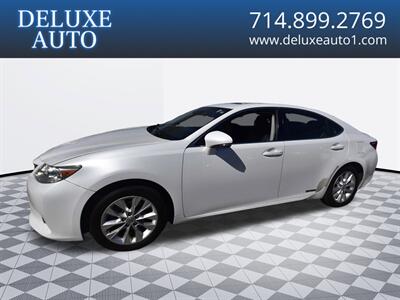 2013 Lexus ES 300h Hybrid   - Photo 1 - Midway City, CA 92655
