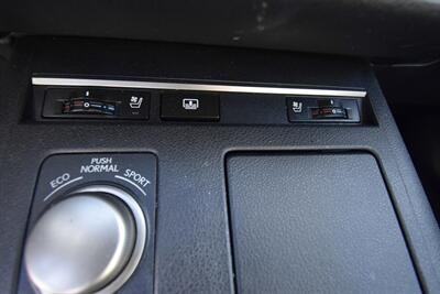 2013 Lexus ES 300h Hybrid   - Photo 13 - Midway City, CA 92655