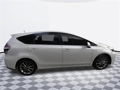 2012 Toyota Prius v Five - Photo 5 - Midway City, CA 92655