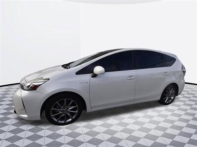 2012 Toyota Prius v Five - Photo 2 - Midway City, CA 92655