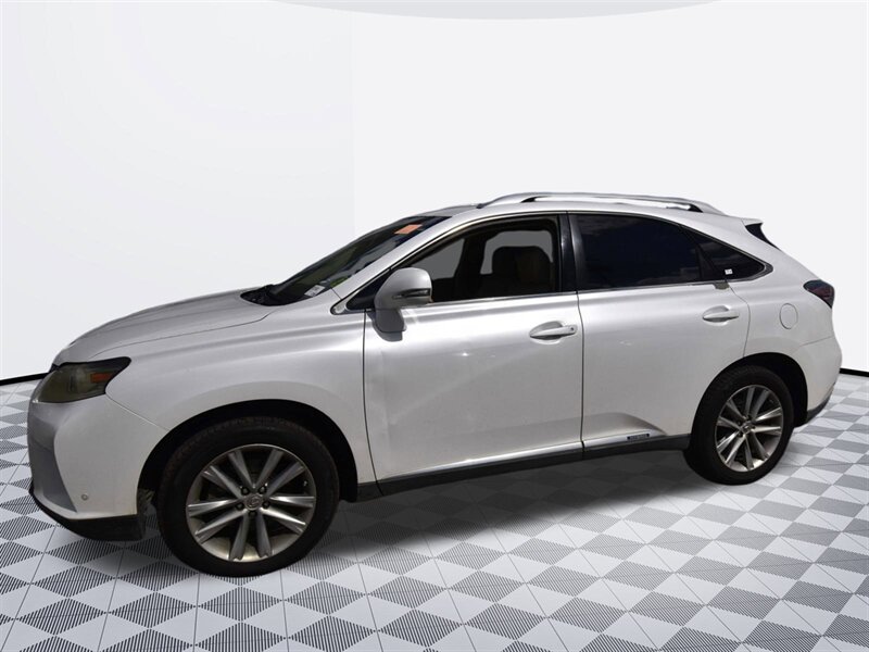 2015 Lexus RX 450h NAVIGATION - Photo 5 - Midway City, CA 92655