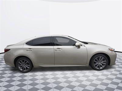 2018 Lexus ES 300h ES 300h - Photo 6 - Midway City, CA 92655
