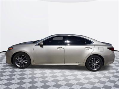 2018 Lexus ES 300h ES 300h - Photo 4 - Midway City, CA 92655