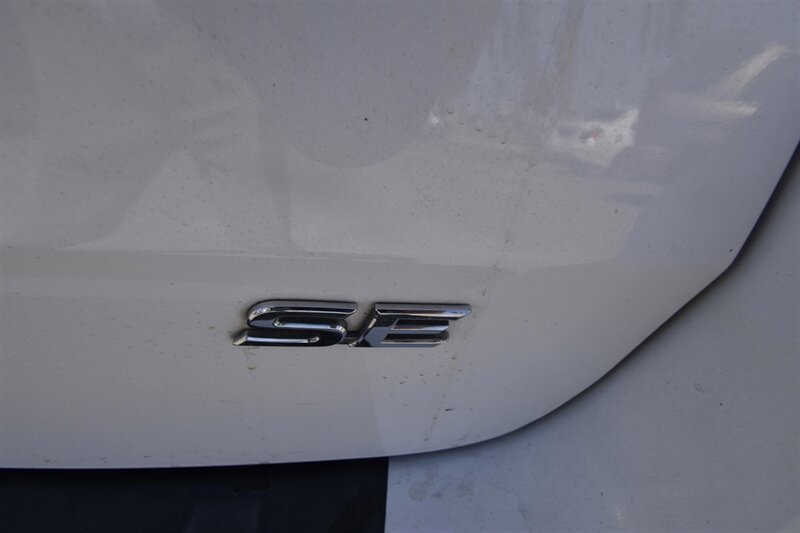 2015 Toyota Sienna SE Premium 8-Passenger   - Photo 22 - Midway City, CA 92655