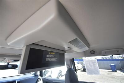 2015 Toyota Sienna SE Premium 8-Passenger   - Photo 12 - Midway City, CA 92655