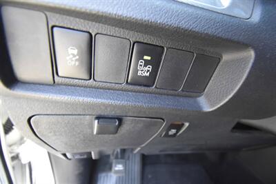 2015 Toyota Sienna SE Premium 8-Passenger   - Photo 14 - Midway City, CA 92655