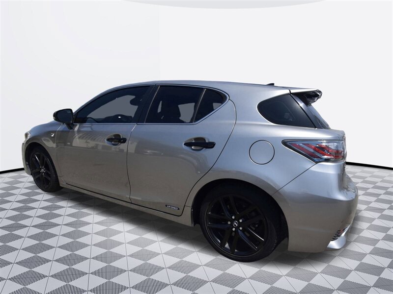 2016 Lexus CT 200h Hybrid   - Photo 3 - Midway City, CA 92655